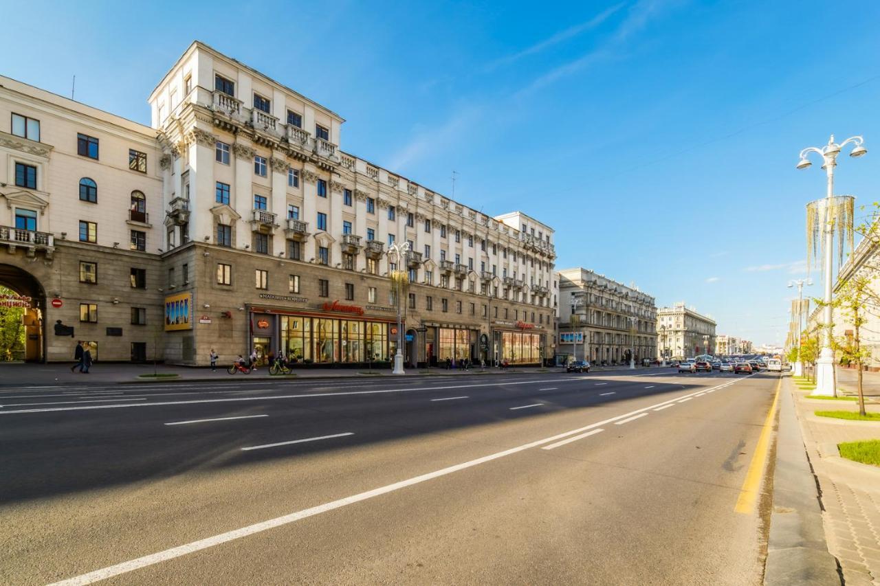 In The Center Of Minsk Apartament Zewnętrze zdjęcie