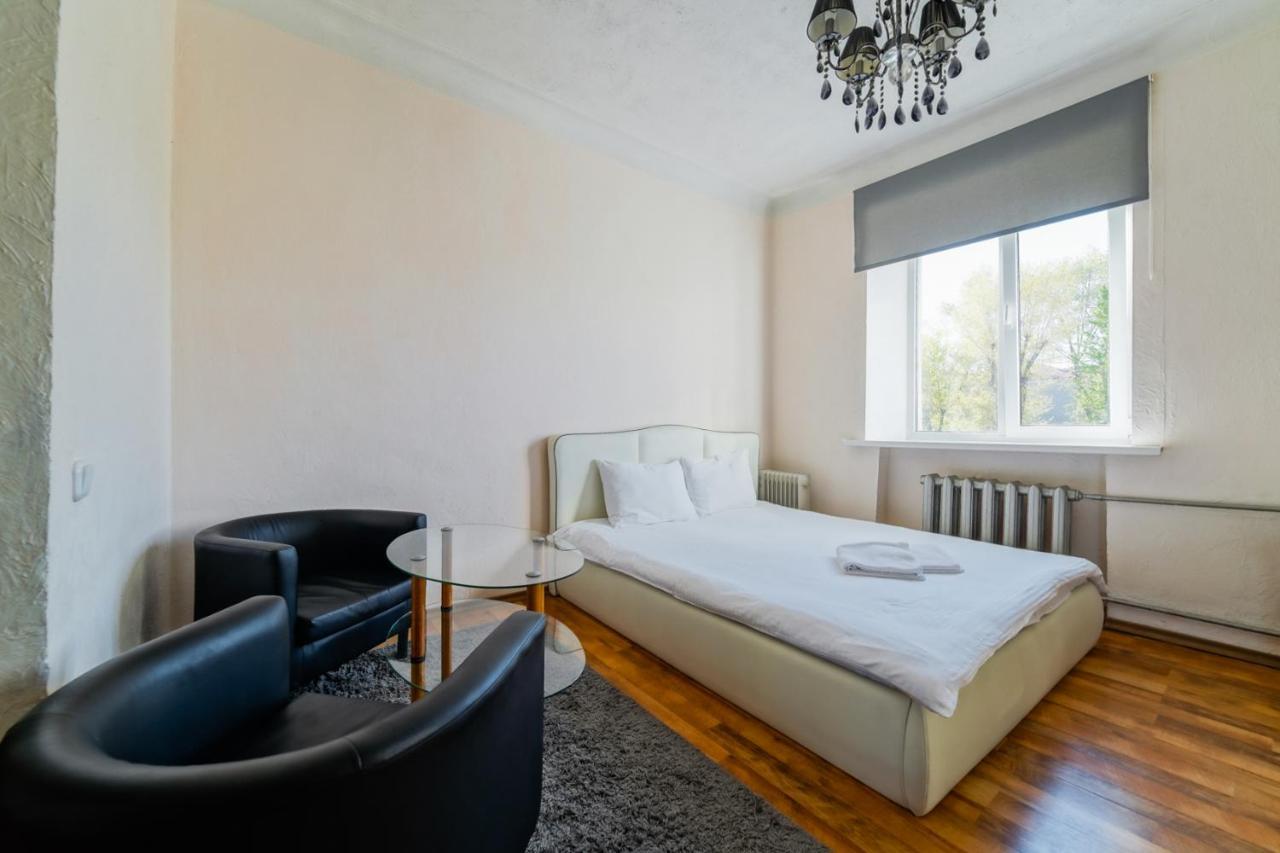 In The Center Of Minsk Apartament Zewnętrze zdjęcie
